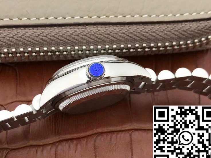 Rolex Dial 28mm Datejust Lady Silver 279136RBR 0401